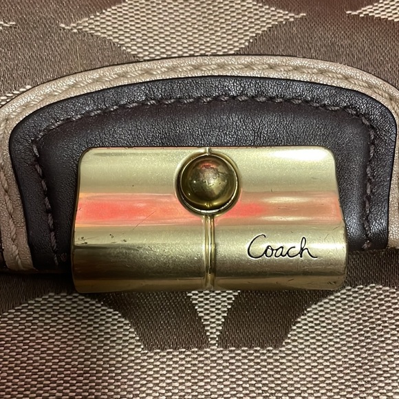 Coach Hobo Kristin Monogrammed Bag - Picture 3 of 16